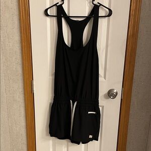 Black vuori  Romper